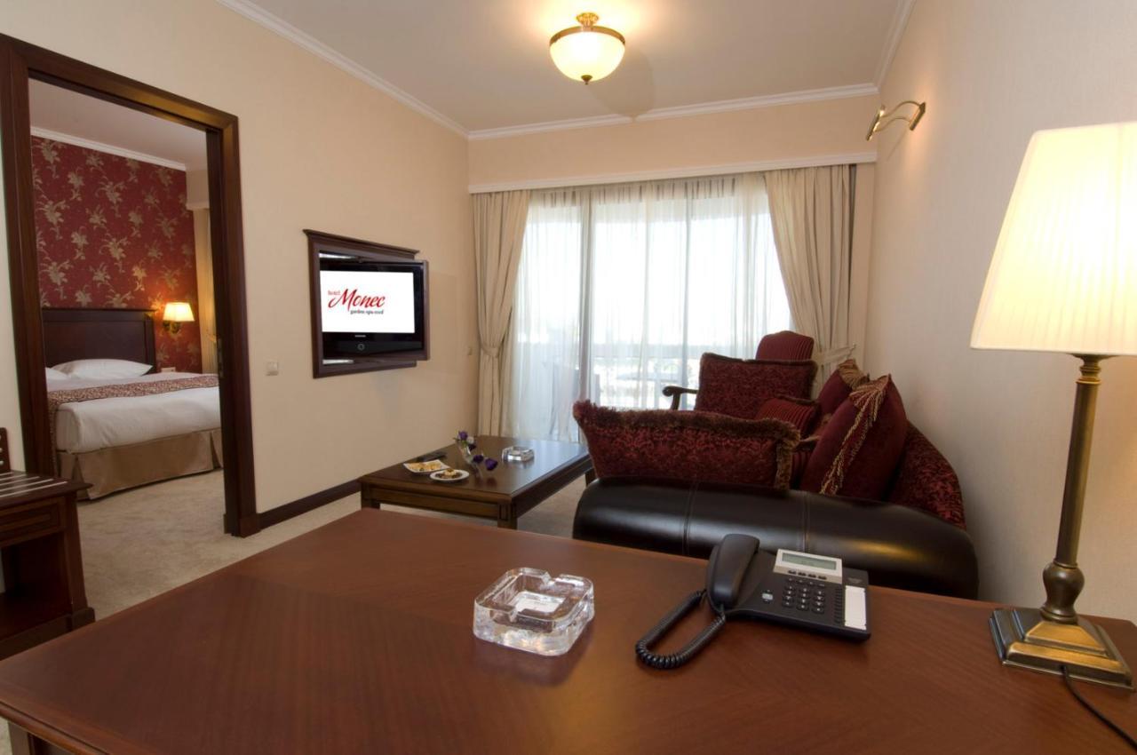 Hotel Monec Ankara Exterior photo